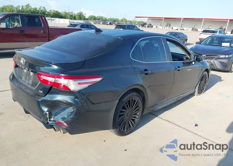 2020 Toyota Camry Se z USA, uszkodzony, nr VIN 4T1M11AK2LU325245